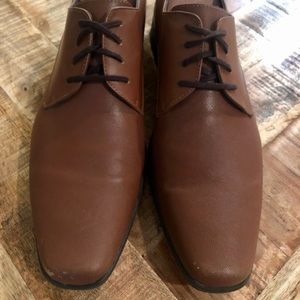 Men’s Calvin Klein dress shoes - size 11